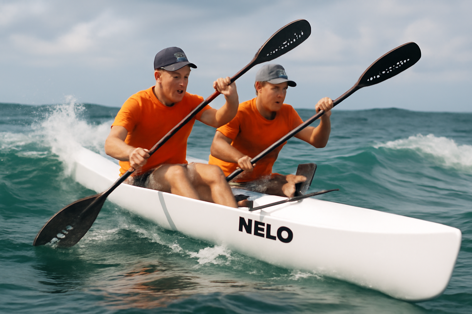 améliorez votre cardio et apprenez à lire la houle grâce à nos séances d'entraînement surfski adaptées à tous les niveaux.